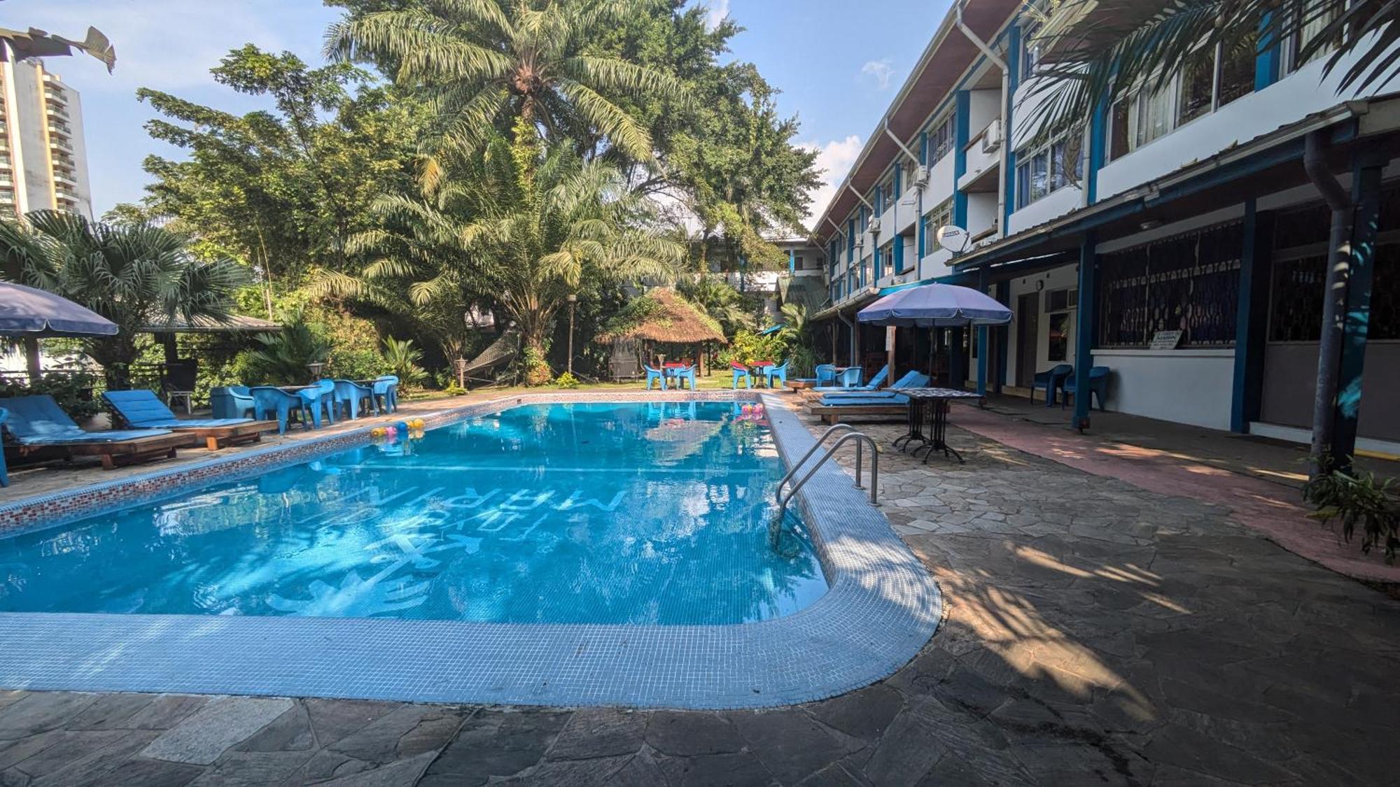 Foyer Du Marin Hotel Douala Exterior foto