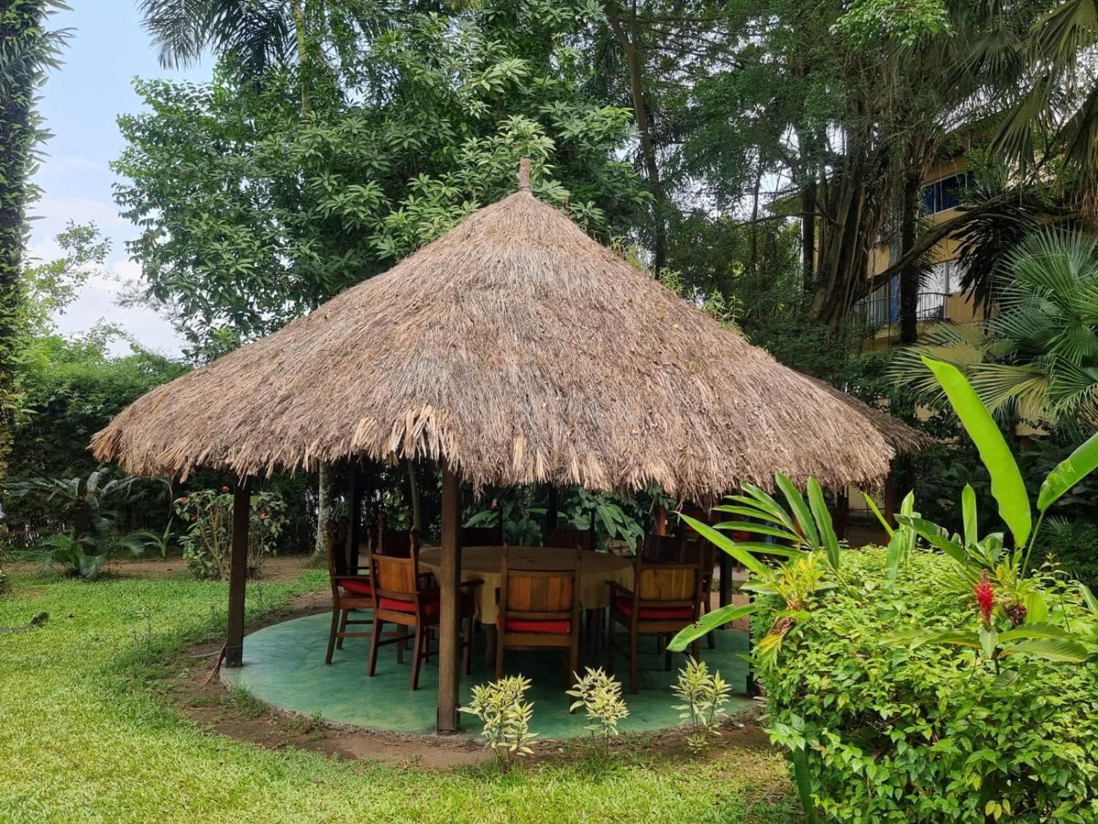 Foyer Du Marin Hotel Douala Exterior foto