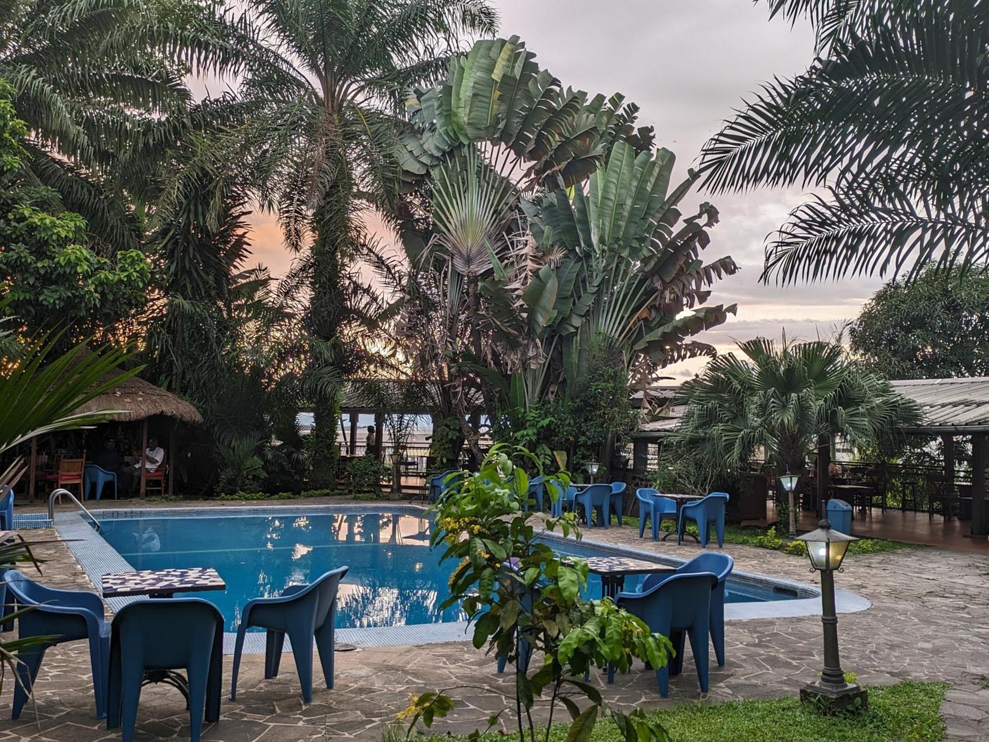 Foyer Du Marin Hotel Douala Exterior foto